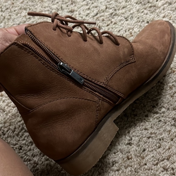 NWOT Lucky Brand Tan Boots - Picture 6 of 7
